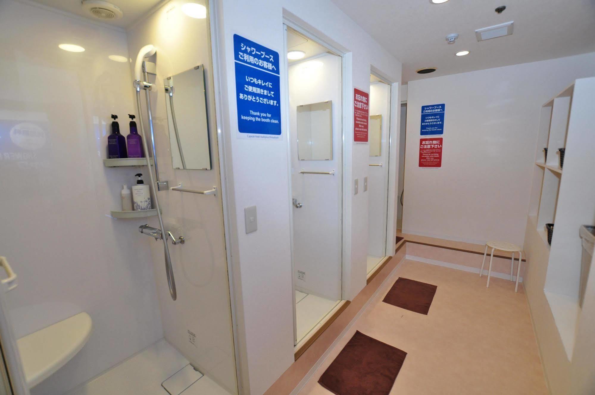 Capsule Hotel Asahi Plaza Shinsaibashi Осака Экстерьер фото