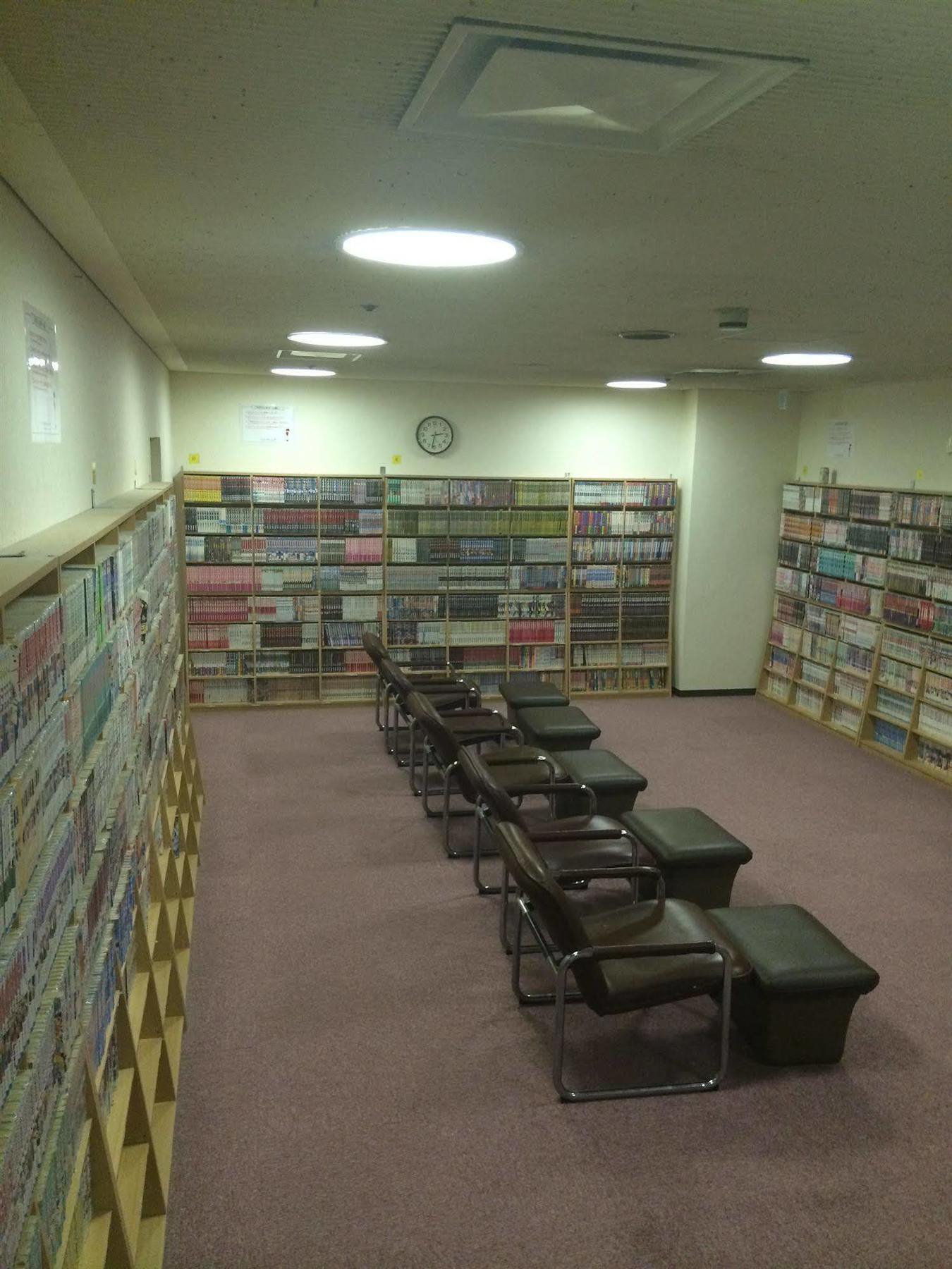 Capsule Hotel Asahi Plaza Shinsaibashi Осака Экстерьер фото